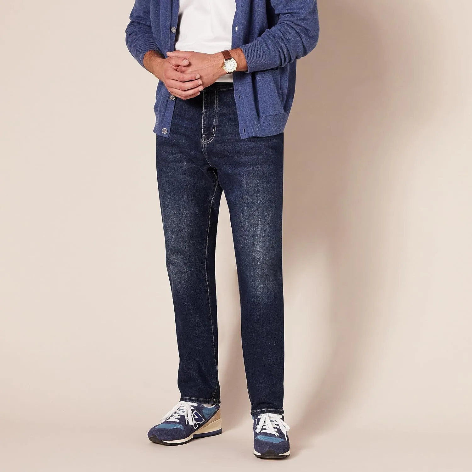 Amazon Essentials Men's Athletic-Fit Stretch Jeans