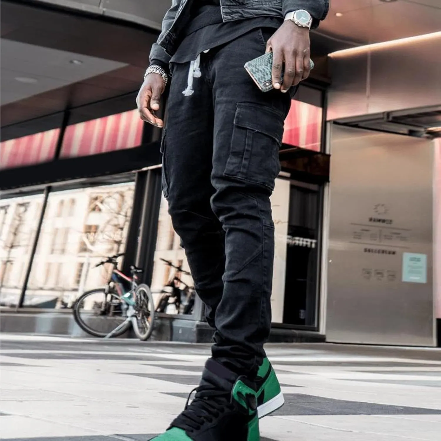 Mens Slim Fit Cargo Jeans Straight Leg Denim Work Utility Pants Streetwear Hip Hop Cargo Jogger Pants Casual Skinny Jeans
