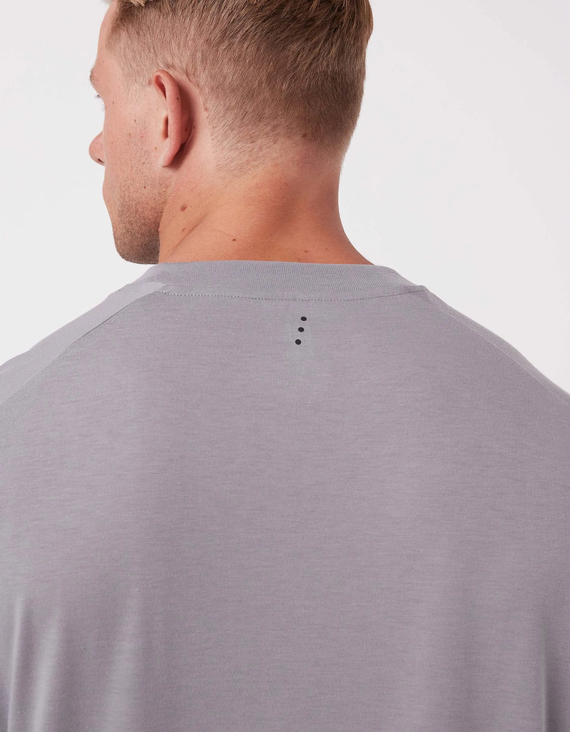 Oxy Mass Tee Chalk Grey